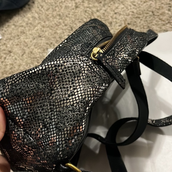 Fossil Leather with Snake emboss backpack - Picture 10 of 10